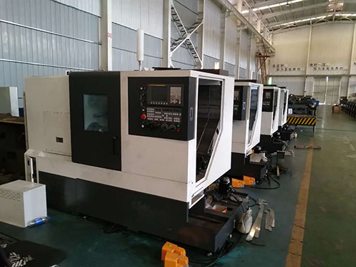 CNC加工设备