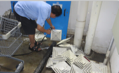 中央空调散流器清洗