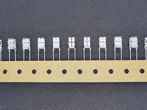 编带保险丝夹有哪些重要作用？