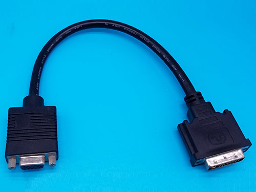 DVI18+1 MALE TO HDE15 FEMALE