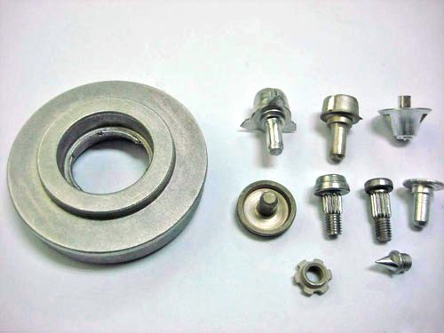 热处理的主要工艺有哪些？各有什么特点？