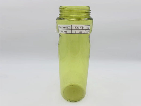 聊一聊關(guān)于吹塑制品加工中如何提高生產(chǎn)效率？