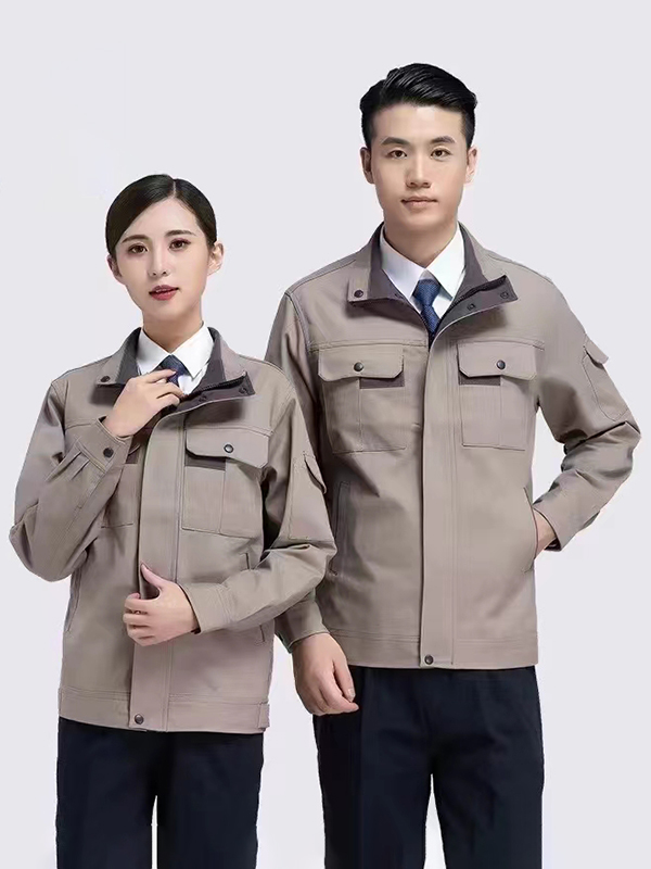 东莞工作服生产厂家在生产工作服过程中需要注意哪些质量控制要点？