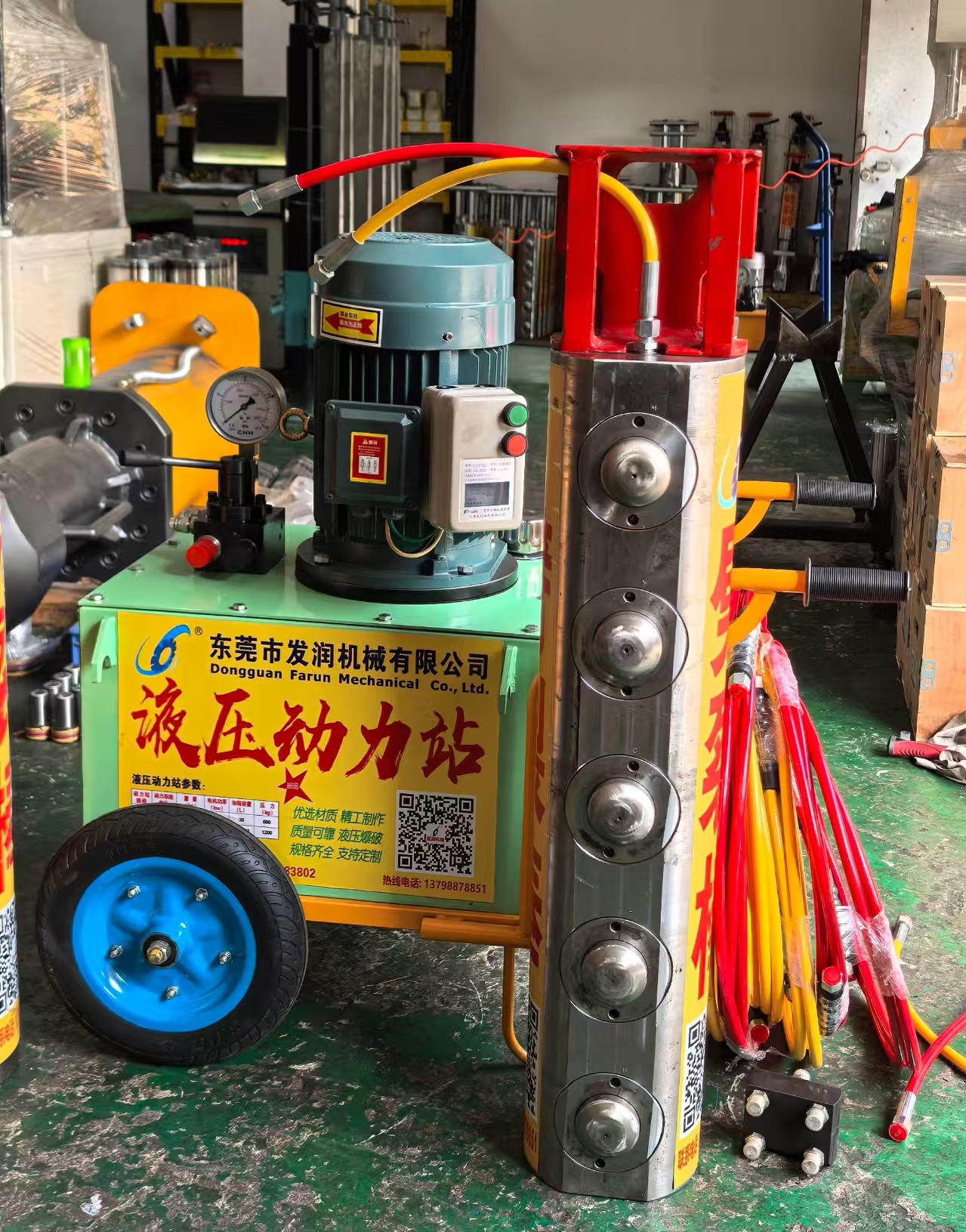 硬岩石静态开采液压劈石棒劈裂机工作效率怎么样