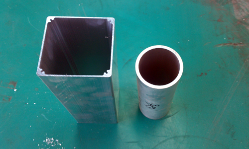 鋁型材生産廠家淺談鋁型材拉傷時需要注意哪些質量問題？