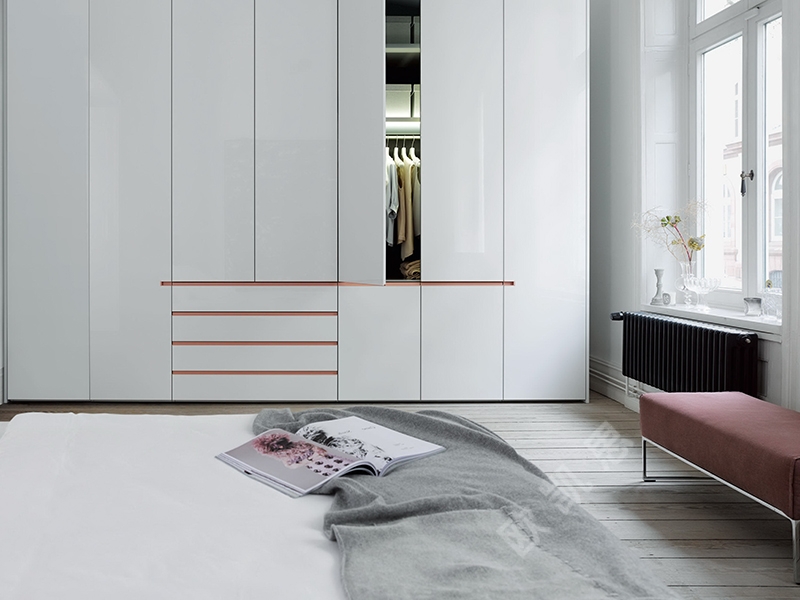 环保衣柜厂家阐述一下环保衣柜生产设计时需要避免哪些指南？