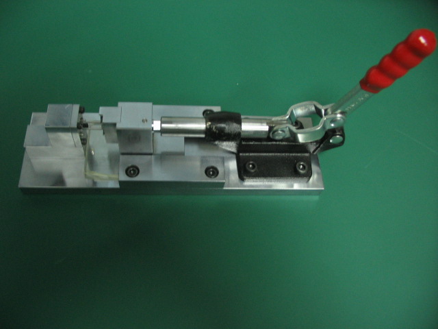 寻找靠谱精密夹治具厂家，必看资质设备与交付能力对比