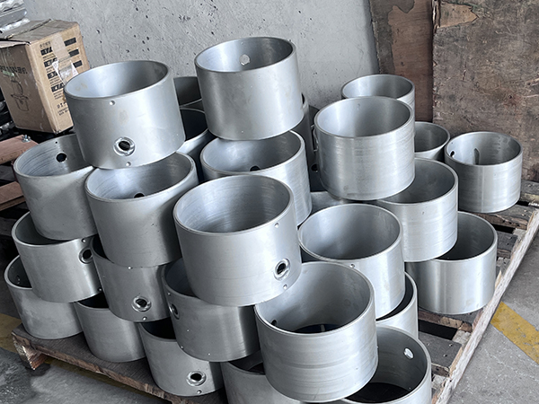 小型翻砂鑄造廠說說關于翻砂鑄造制作時尺寸精度差是什么原因？