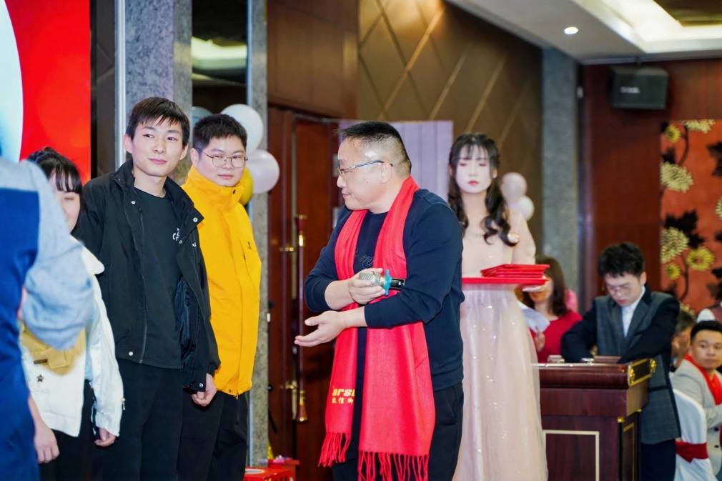 东莞凯信脚轮有限公司会盛典暨2025年度优秀员工颁奖典礼