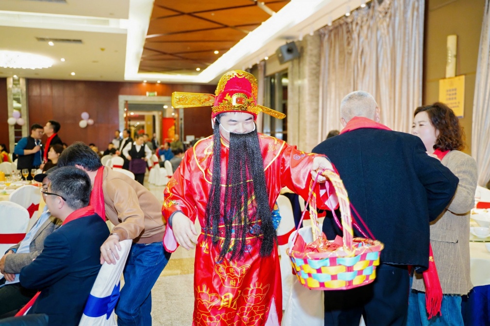 东莞凯信脚轮有限公司会盛典暨2025年度优秀员工颁奖典礼