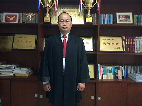 东莞律师