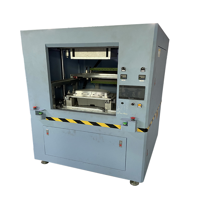 关于热板机在保压状态下如何取出成品？