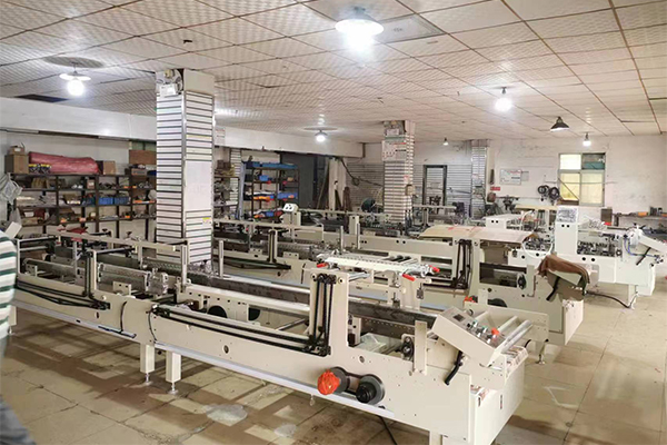 粘盒机老是卡纸、刮花，速度还提不上去，怎么破？