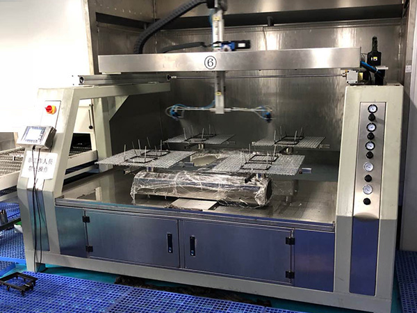 市面上的往复喷涂机看起来都差不多，选择时应该重点关注哪些技术指标？