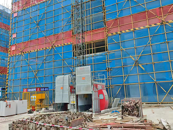 载货施工升降机