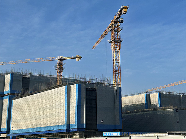 建筑吊塔
