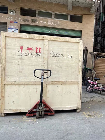 出口木箱图