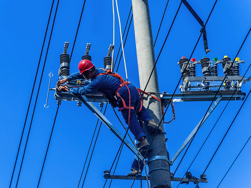 电工钳工外包案例
