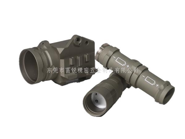 CNC加工中造成工件切过的原因？