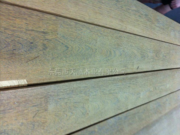 黄鸡翅山纹木皮