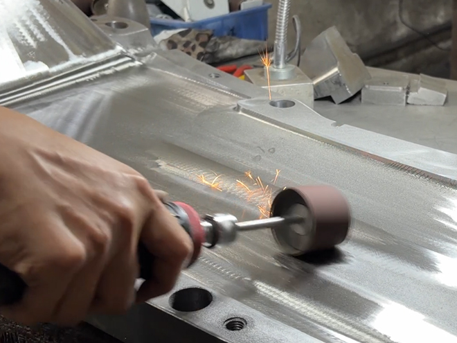 制造業(yè)模具制作