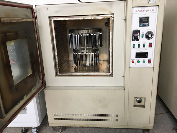 测试-老化试验机