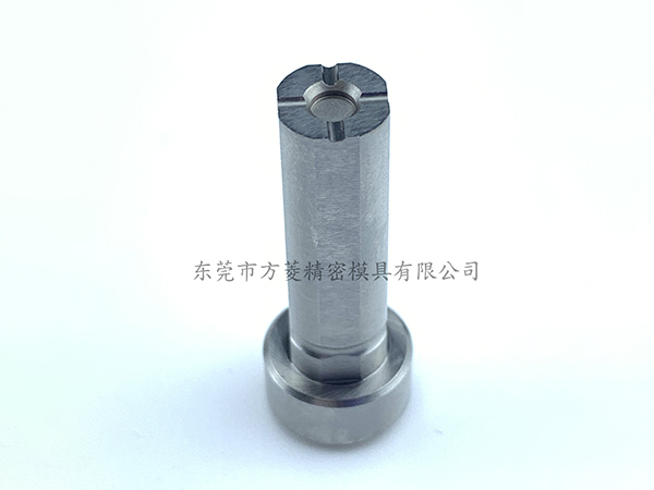 了解下长春模具镶件的材料选择需要考虑哪些因素？