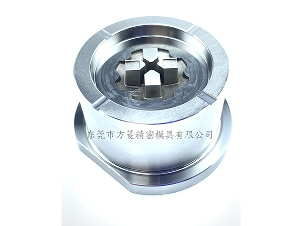 浅谈一下模具加工中心的日常维护和保养方法？