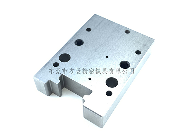 冲压模具加工过程中如何保证质量效果？
