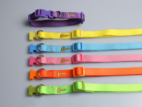 亚博 宠物尼龙调整颈圈 多色可选