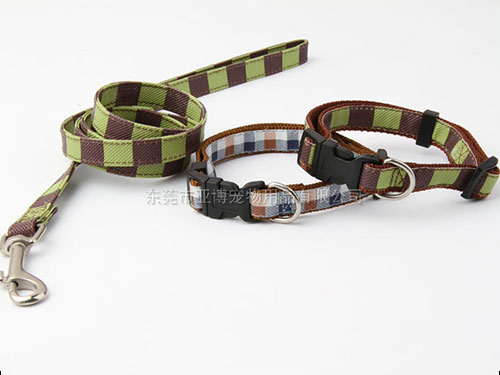 亚博 格子PU颈圈配拉带