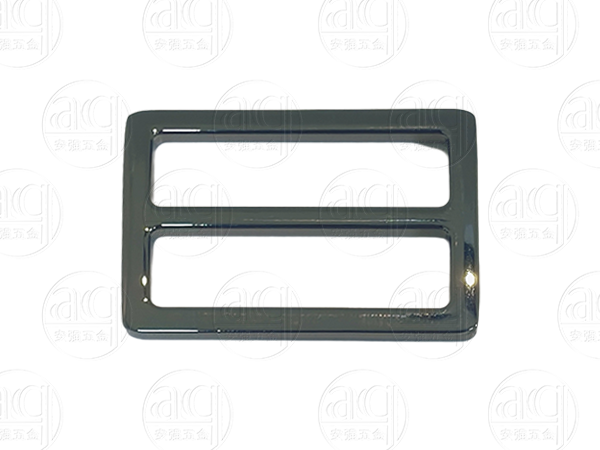 教你如何更换背包上的目字扣与日字扣！