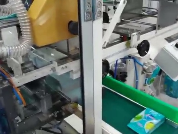 称重湿纸巾视频