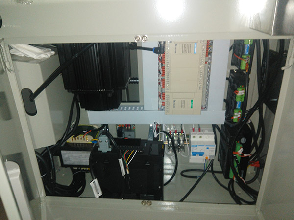 自動繞線扎線機電氣電路