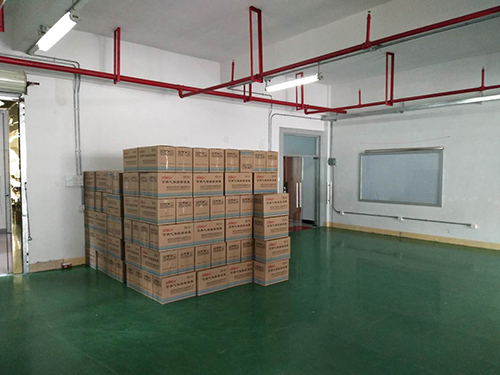 成品堆放区