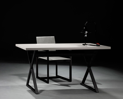 现代家具烤漆书桌