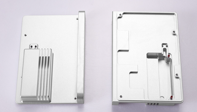 精密工厂生产线上的高效伴侣：铝表面氧化清洗剂