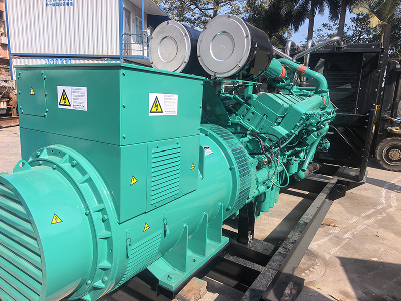 康明斯发电机回收