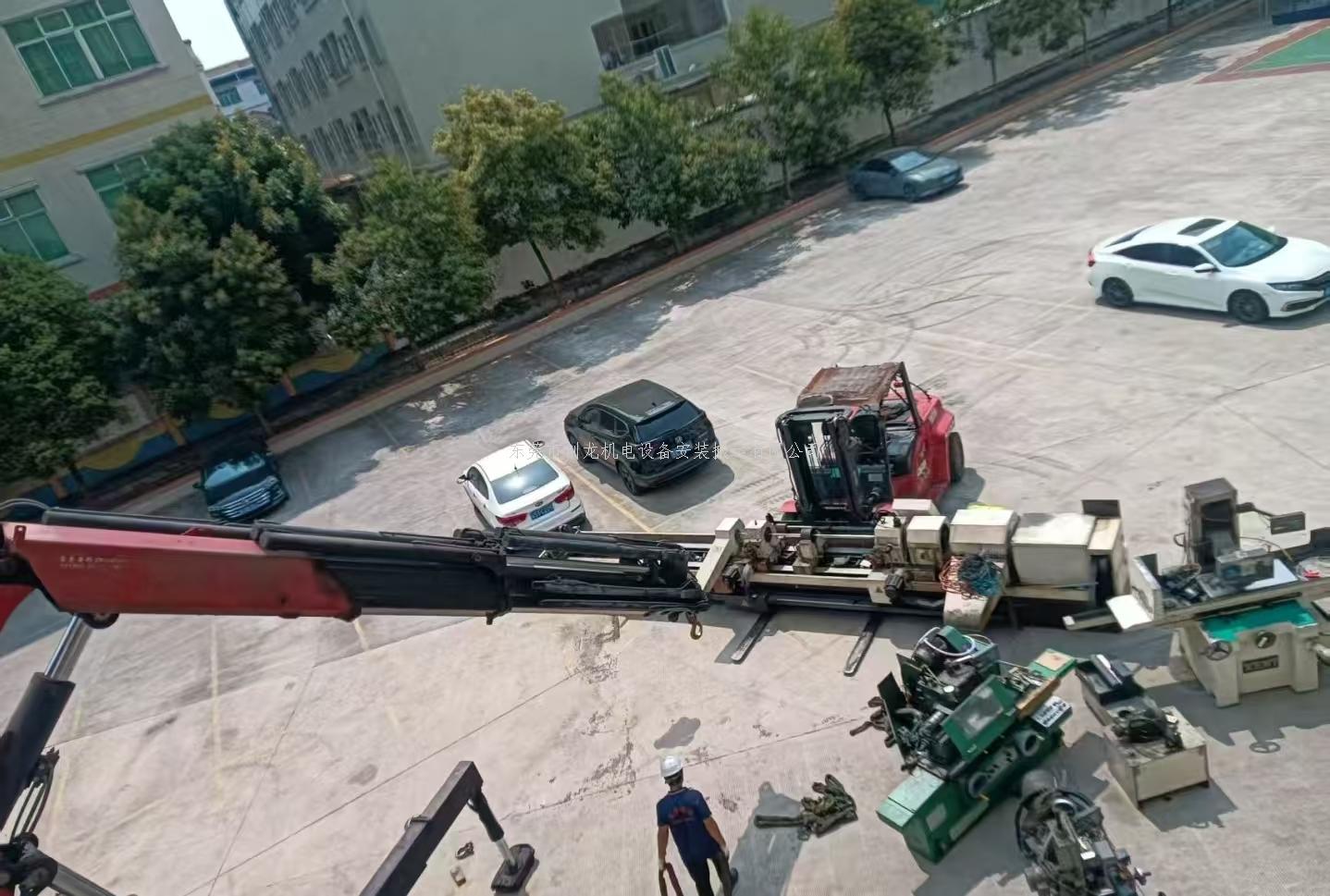 东莞创龙搬迁：专业赋能，护航寮步设备搬迁高效无忧