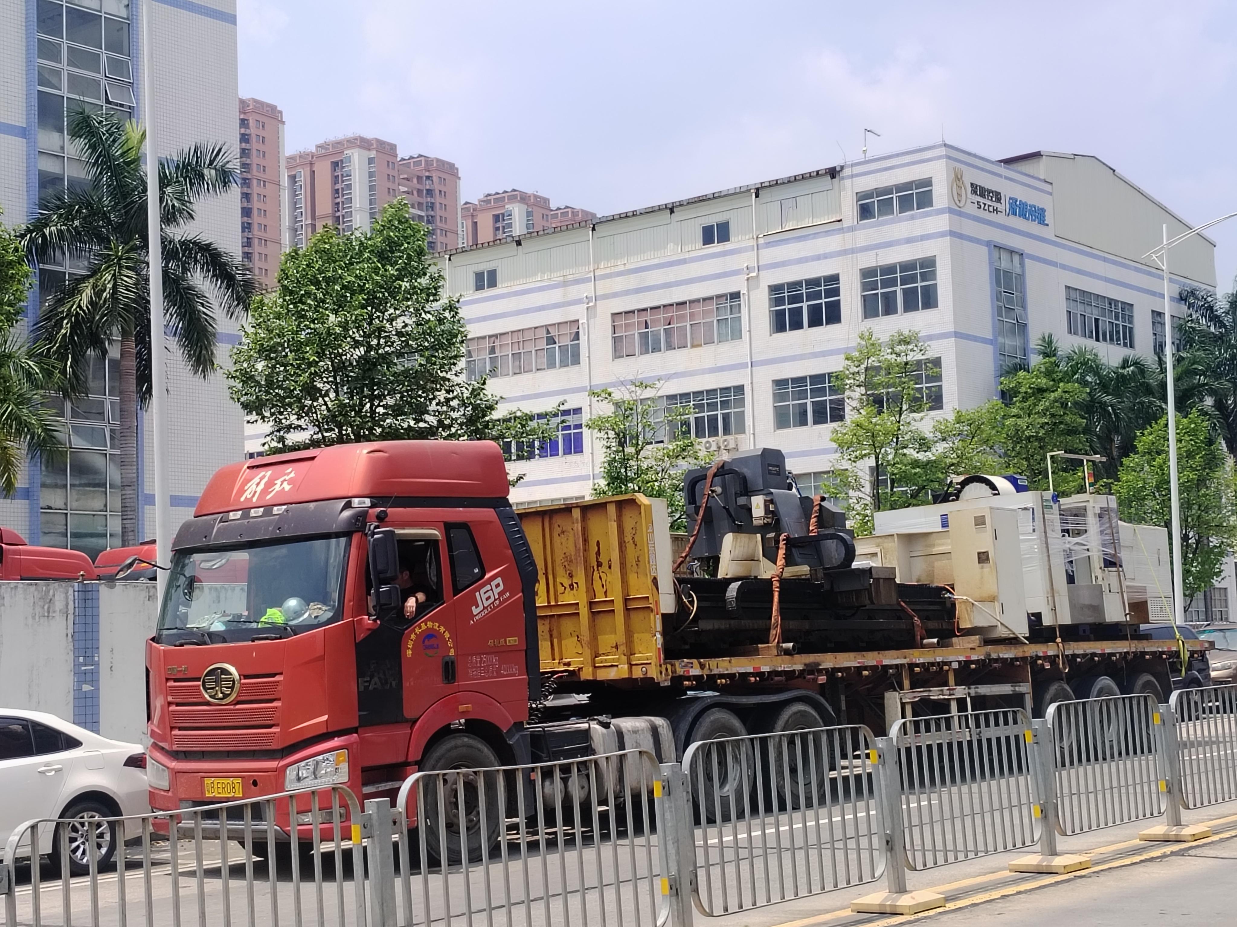 东莞创龙搬迁：塘厦普拉迪搬迁天花板 高端数控设备守护拉满！