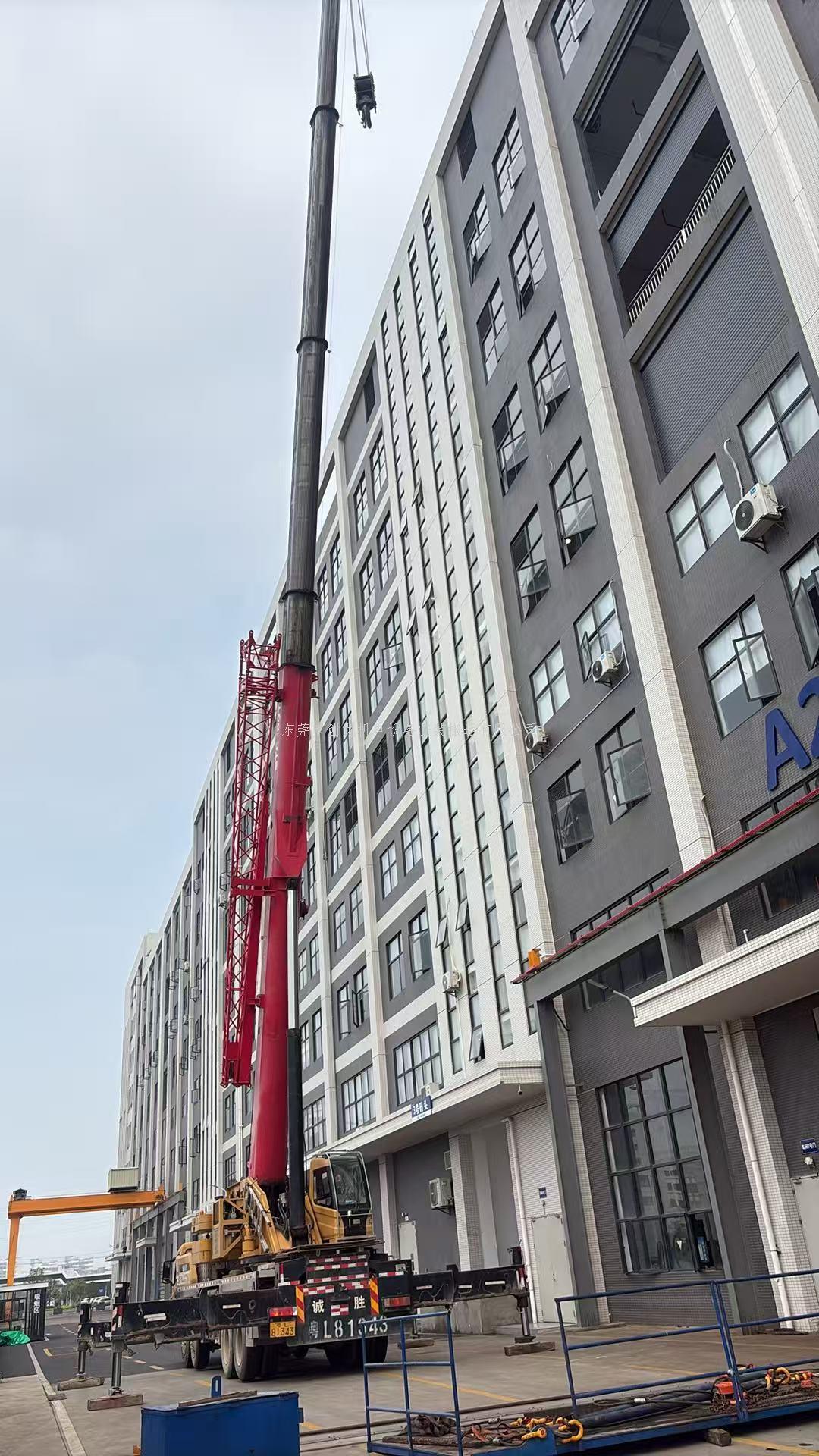 东莞创龙搬迁｜大朗数控高空吊装 专业精准 安全高效