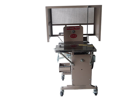 介绍下棉衣打包机批发价格受哪些因素影响呢？