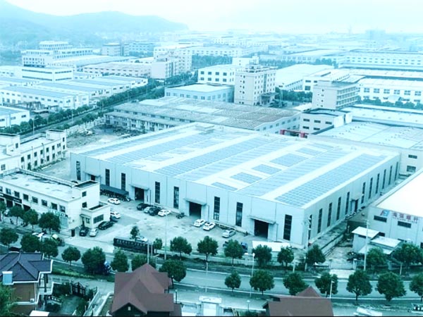 锛塑工厂门
