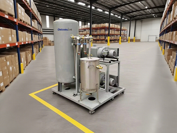 智能型医用无油旋齿式真空机组