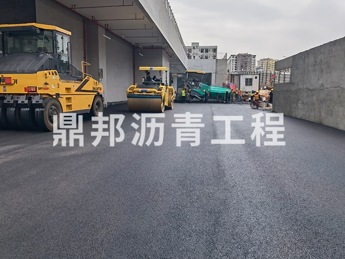 园区沥青施工现场4