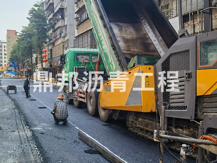 市政道路施工现场