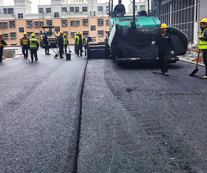 东莞市鼎邦沥青工程有限公司专业从事市政沥青路面工程施工