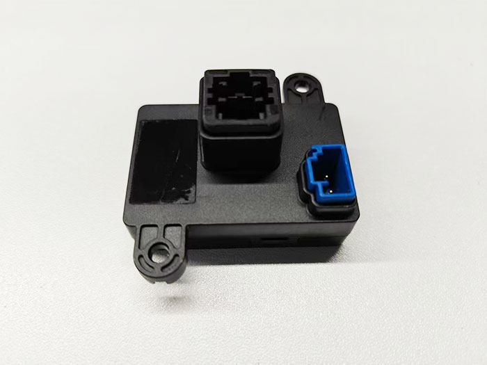 车内A2B阵列麦克风：HM-3906-011