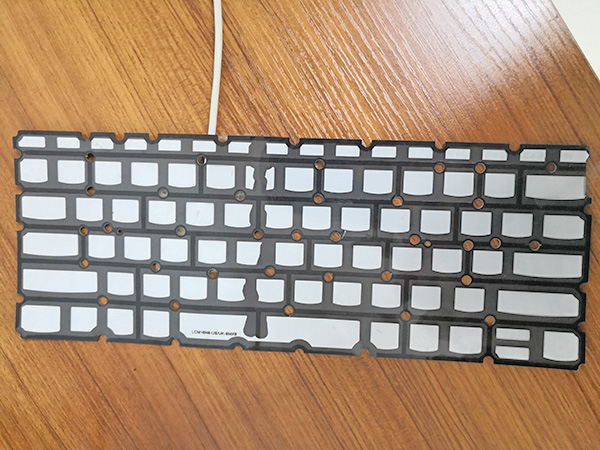 应该怎么去避免PC耐力板热弯折弯后发白气泡？