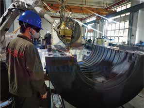 内缸激光熔覆中